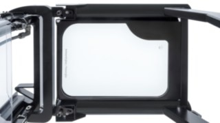 Armored glass panoramic roof from Linde Material Handling The armored glass panoramic roof from Linde Material Handling protects the driver and enables a clear view.