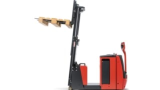 Pallet stacker from Linde Material Handling with tiltable mast
