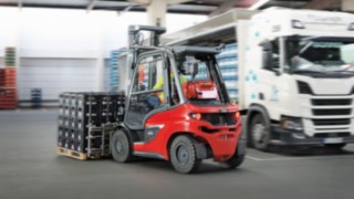 The H35 gas forklift from Linde Material Handling