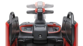 T20-T25 FP height-adjustable control handle from Linde Material Handling The height-adjustable control handle of the T20 - T25 FP from Linde Material Handling adapts the truck perfectly to the driver.