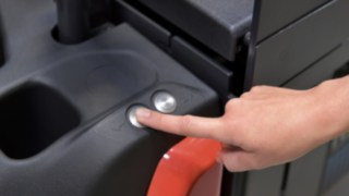 Pedestrian controls for the N20 order picker from Linde Material Handling
