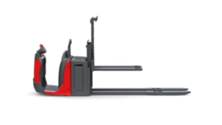 The N20 LoL order picker from Linde Material Handling enables the simultaneous transport of two pallets.