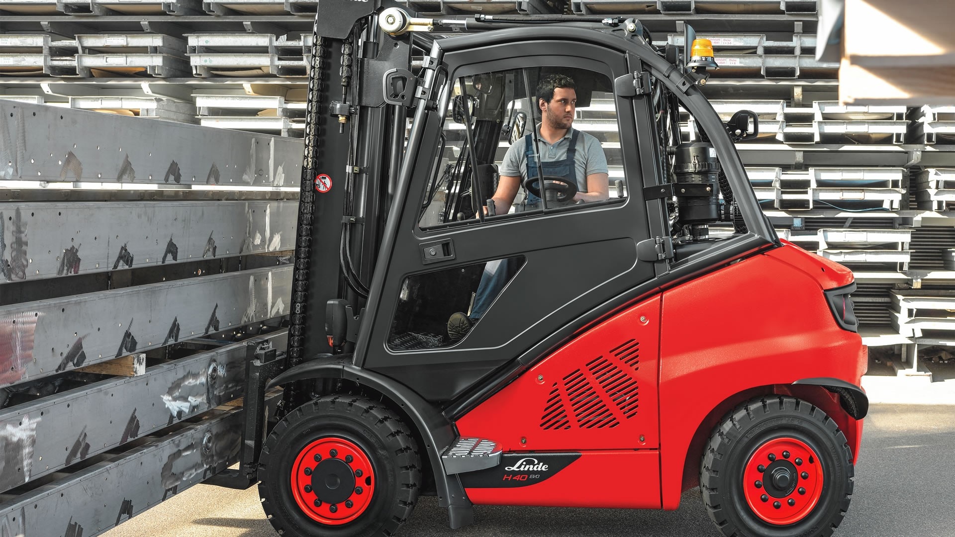 Forklift Truck  Linde Material Handling