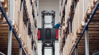 Video about the Linde MH Object Warning System