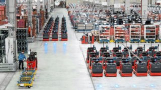 Order picker from Linde Material Handling in a warehouse