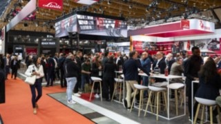Crowd at Linde MH's booth at LogiMAT.