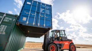Linde forklift truck supports transport processes on the ground