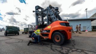 Linde Material Handling forklift truck in Australia