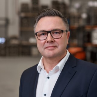 Andreas Wacker works at Reinheim-based Grass GmbH as the head of production