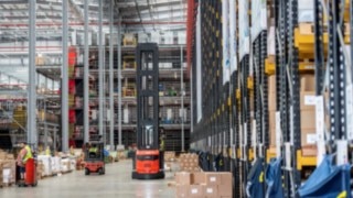 Linde Fleet at Hachette UK's distribution center.