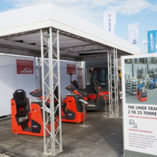 Linde Material Handling's booth at the Inter Airport 2017