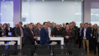 Guests at the event to mark the opening of the new hydrogen infrastructure Guests at the event to mark the opening of the new hydrogen infrastructure