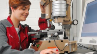 Linde apprentice in the production division Linde apprentice in the production division