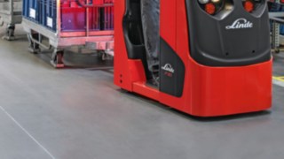 Linde Material Handling (MH) now offers the compact Linde P20 tow tractor and platform truck Linde W04 for efficient production supplies. Other fields of application include airports, hospitals and wholesale flower markets, for example.