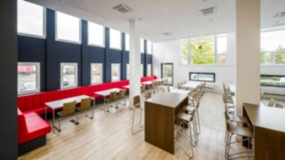 The cafeteria in the new headquarters of Linde Material Handling