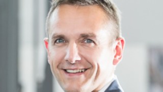 On September 1, 2017, Markus Schmermund (49) will take up the newly created position of Vice President Intralogistic Solutions at Linde Material Handling. On September 1, 2017, Markus Schmermund (49) will take up the newly created position of Vice President Intralogistic Solutions at Linde Material Handling.