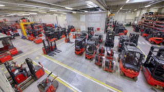 Linde Material Handling’s Remanufacturing Center in Velké Bílovice (Czech Republic)