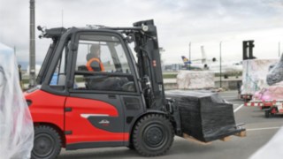 The X45 electric forklift in operation.